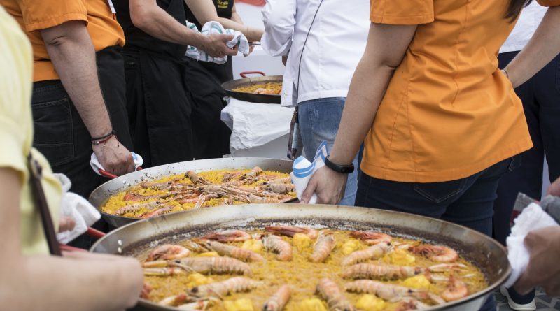 El 44 Concurs Internacional de Fideuà de Gandia lo gana restaurante Miguel y Juani, de l’Alcúdia